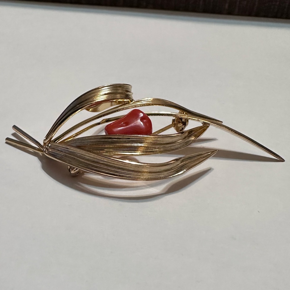 VTG Grosse Dior 1968 Gold tone Signed Red Coral Filigree Brooch Germany - Picture 11 of 13
